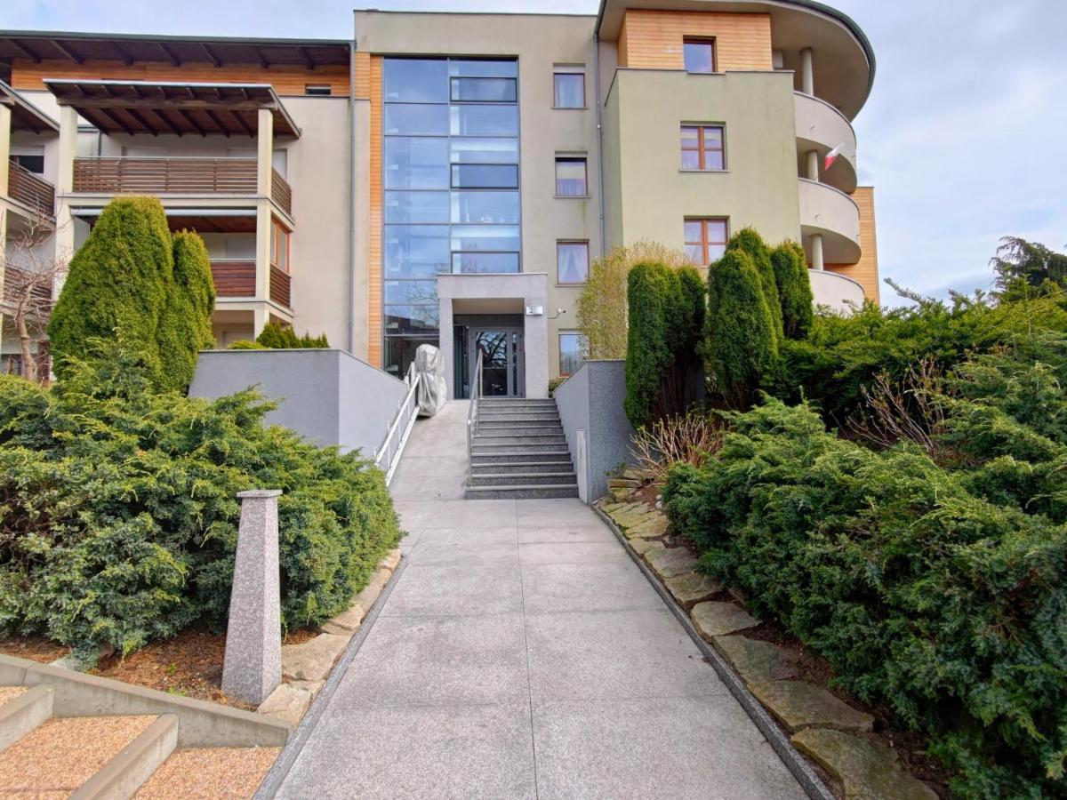 Komfortowy Apartament Dwupokojowy Z Tarasem I Garaz Ustka Exteriér fotografie