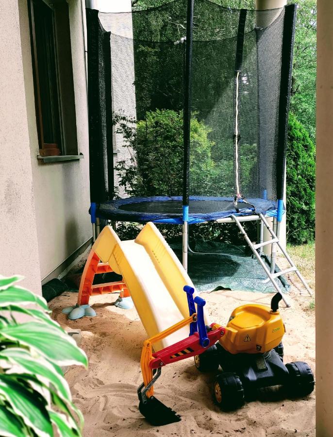 Komfortowy Apartament Dwupokojowy Z Tarasem I Garaz Ustka Exteriér fotografie